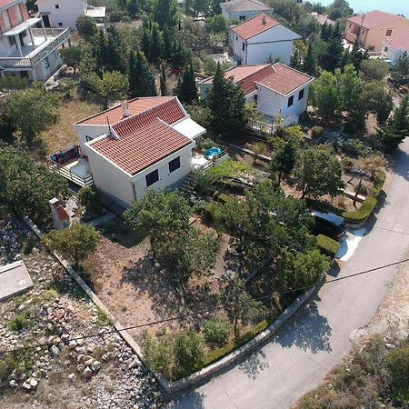 Beachfront House Nada - Happy Rentals Karlobag Buitenkant foto