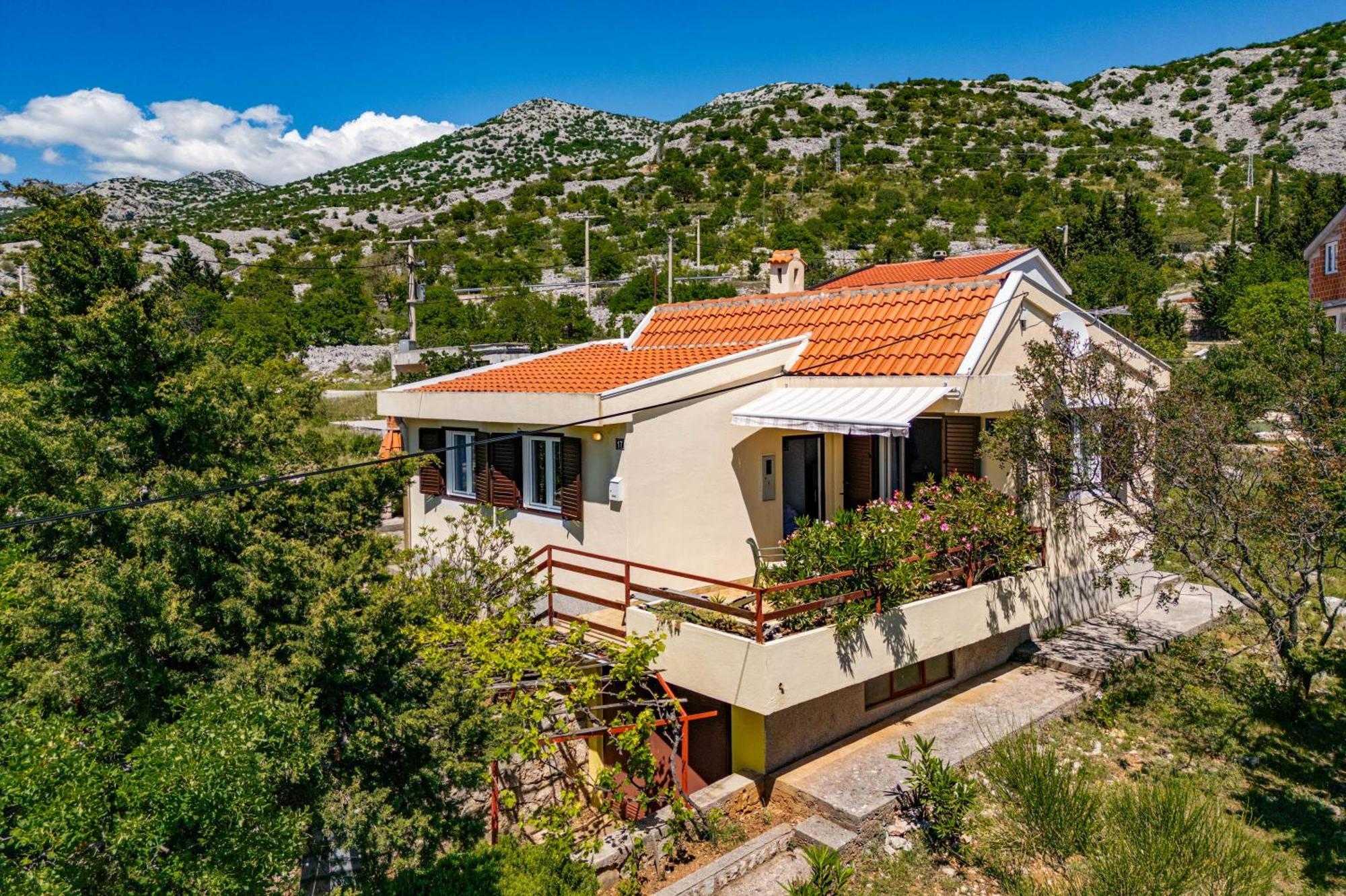 Beachfront House Nada - Happy Rentals Karlobag Buitenkant foto